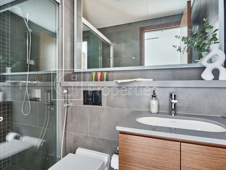 Luxury 1BR | Fully Furnished | Best Value - 7