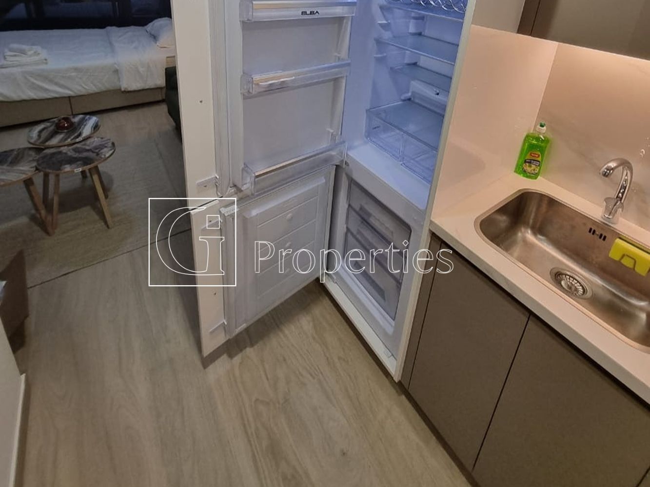 Furnished Studio | Boulevard View | 4 Cheques - 7