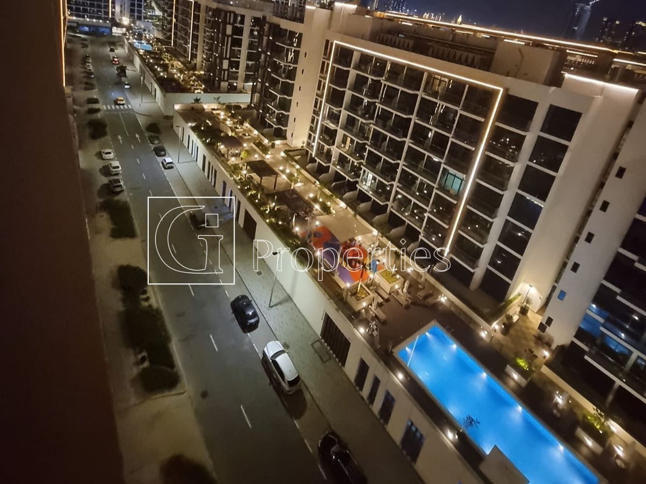 Furnished Studio | Boulevard View | 4 Cheques - 9