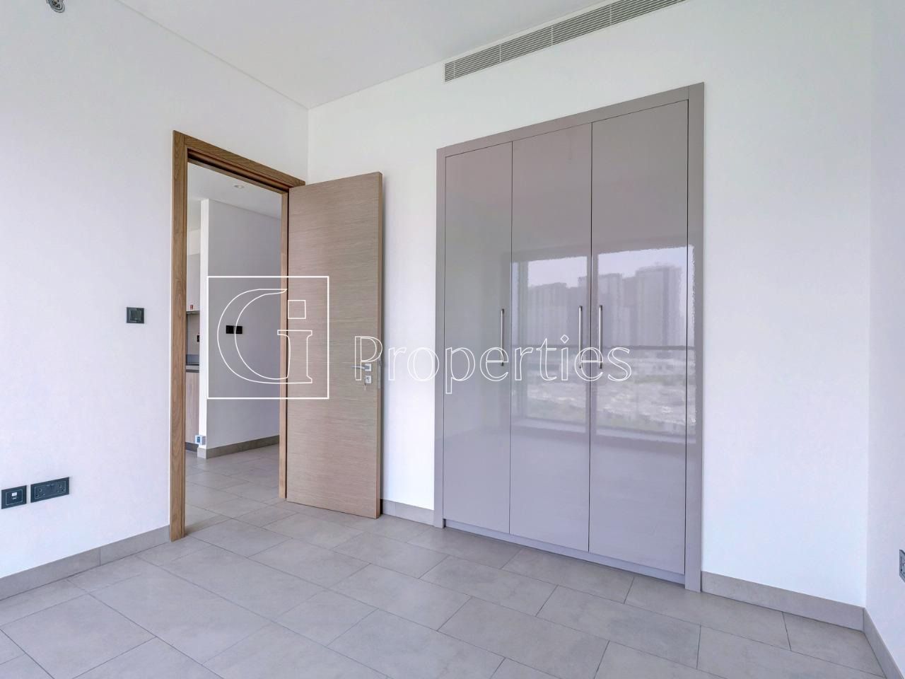 Vacant | Downtown View| Negotiable - 10