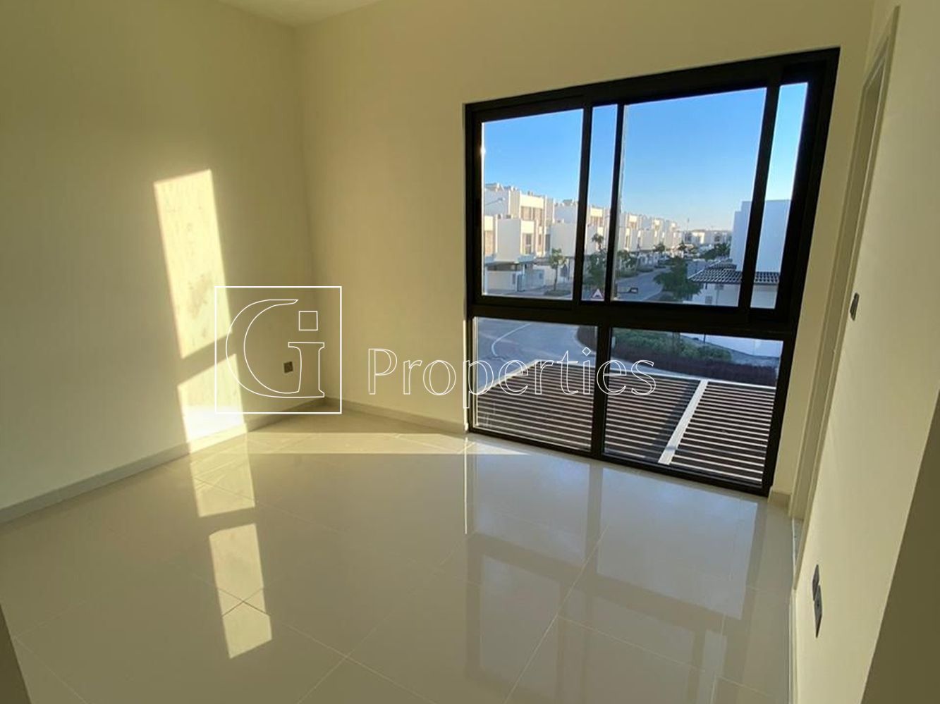 Corner Unit | Biggest Layout | 4 Cheques - 2