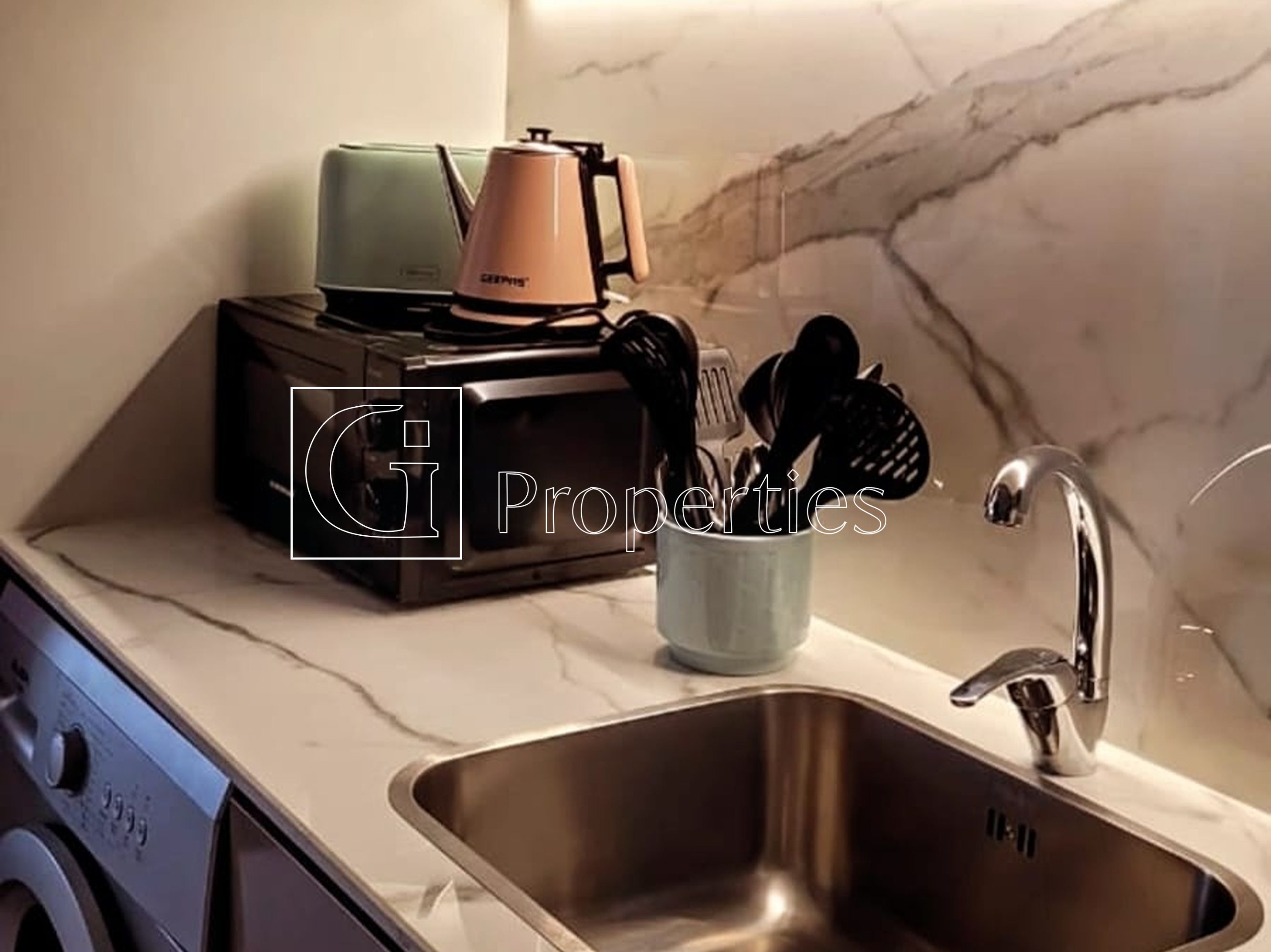 Furnished Studio | Ready to Move | Prime Location - 4