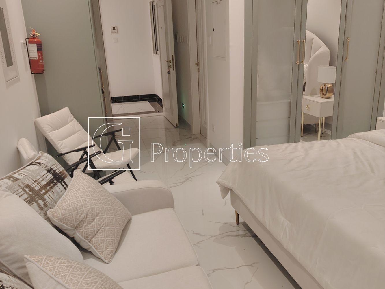 Furnished Studio | Boulevard View | Up to 12 Chqs - 4