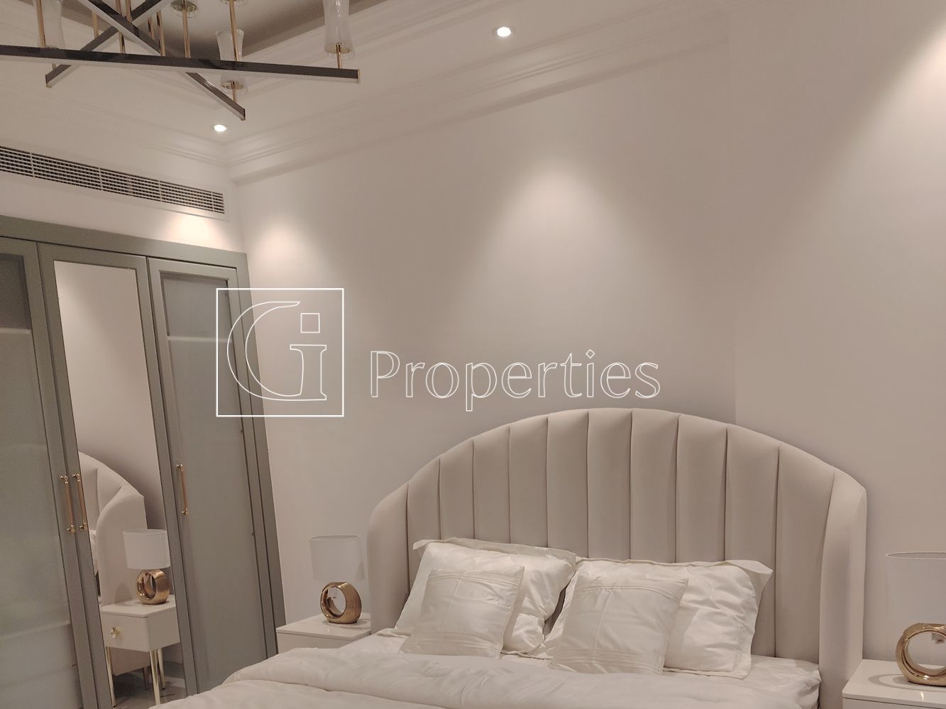 Furnished Studio | Boulevard View | Up to 12 Chqs - 6