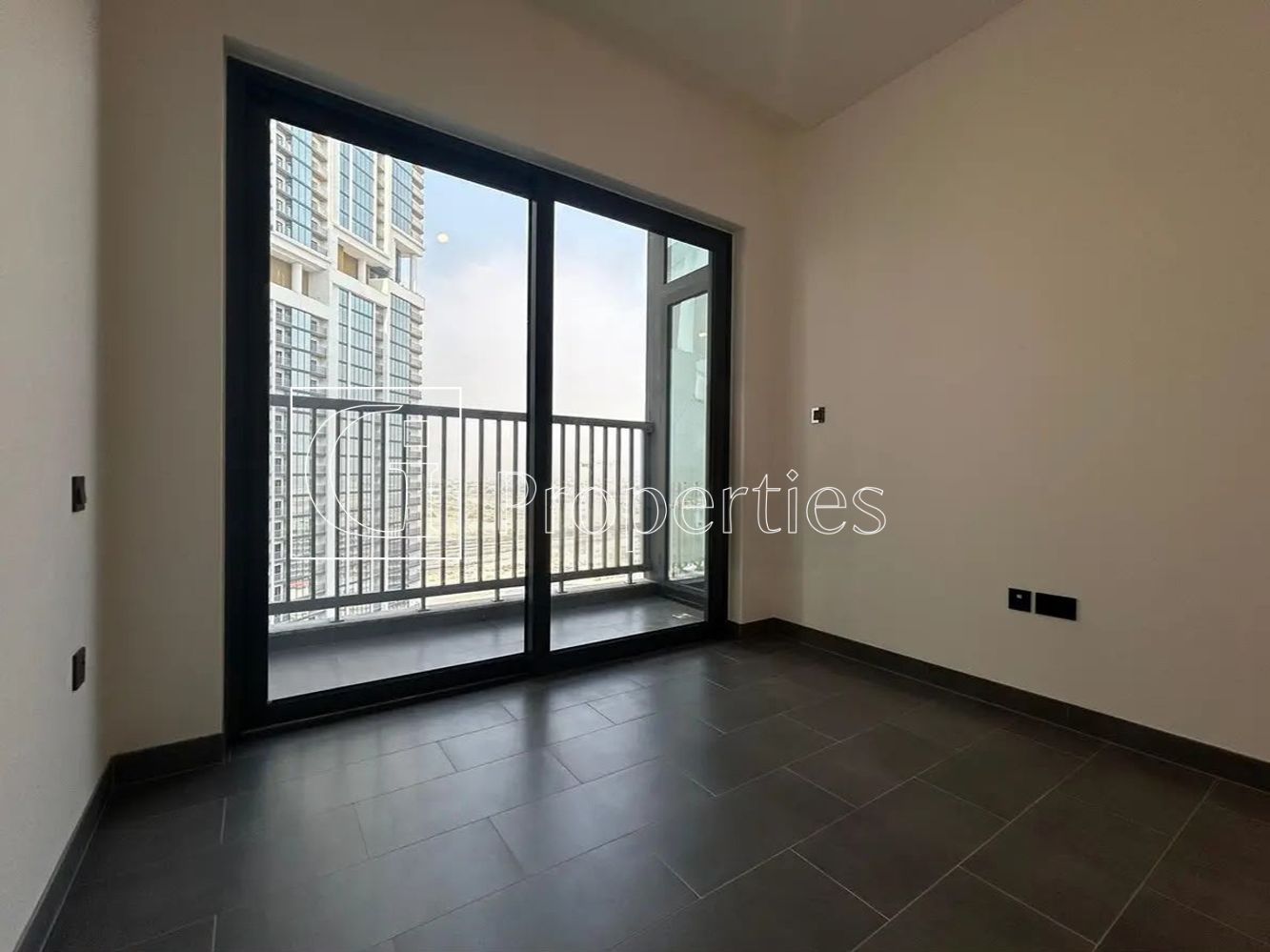 1bd | Lagoon View | Negotiable - 5