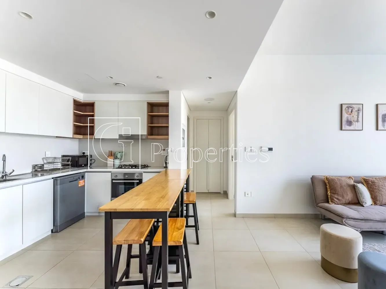 Fully Furnished | Negotiable | Iconic View - 2