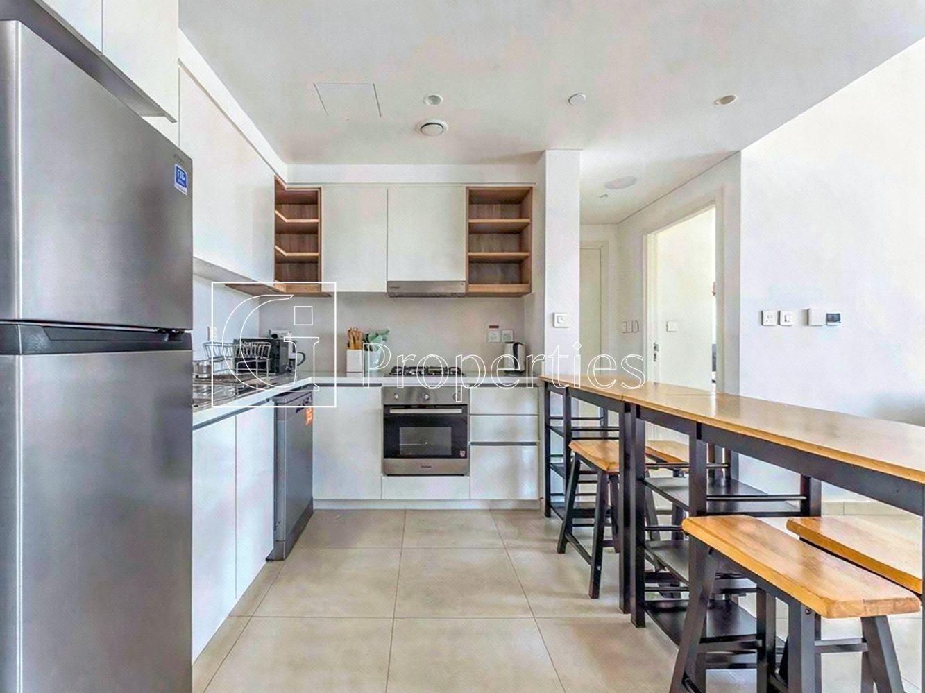 Fully Furnished | Negotiable | Iconic View - 3