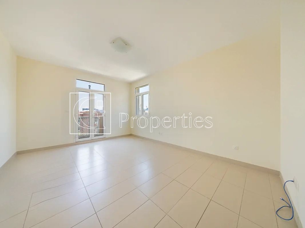 Unfurnished | High Floor | 1Minute walk from Metro - 3