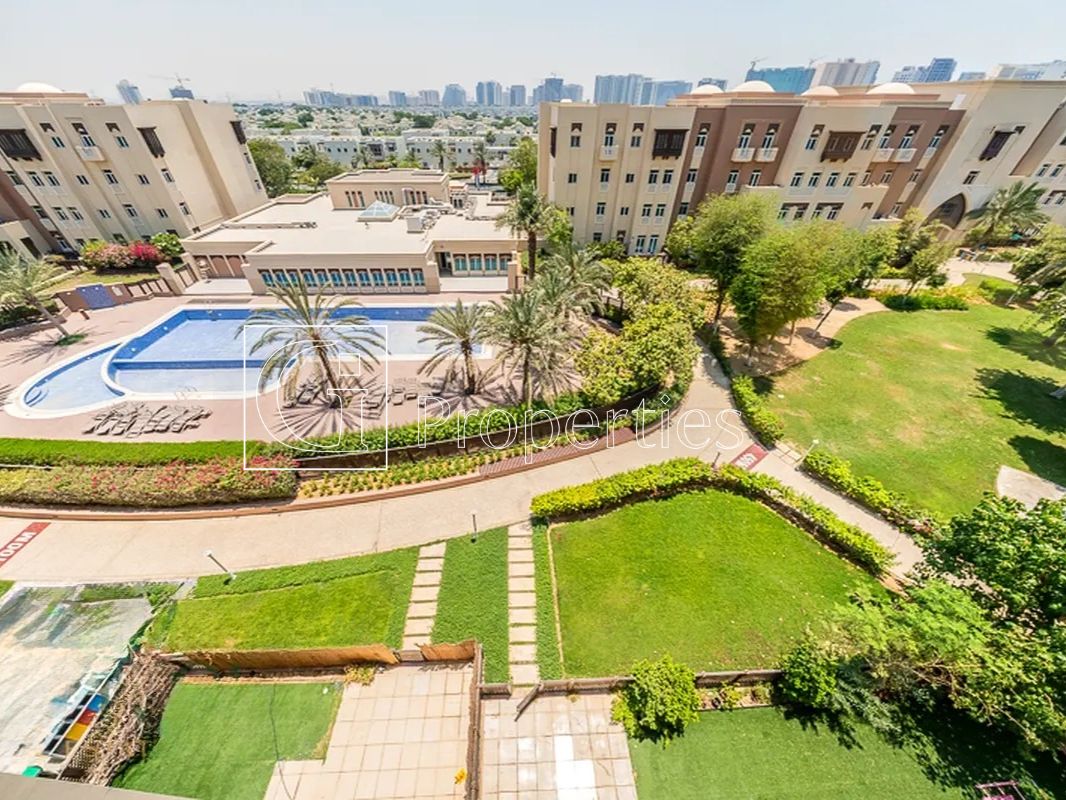 Unfurnished | High Floor | 1Minute walk from Metro - 16