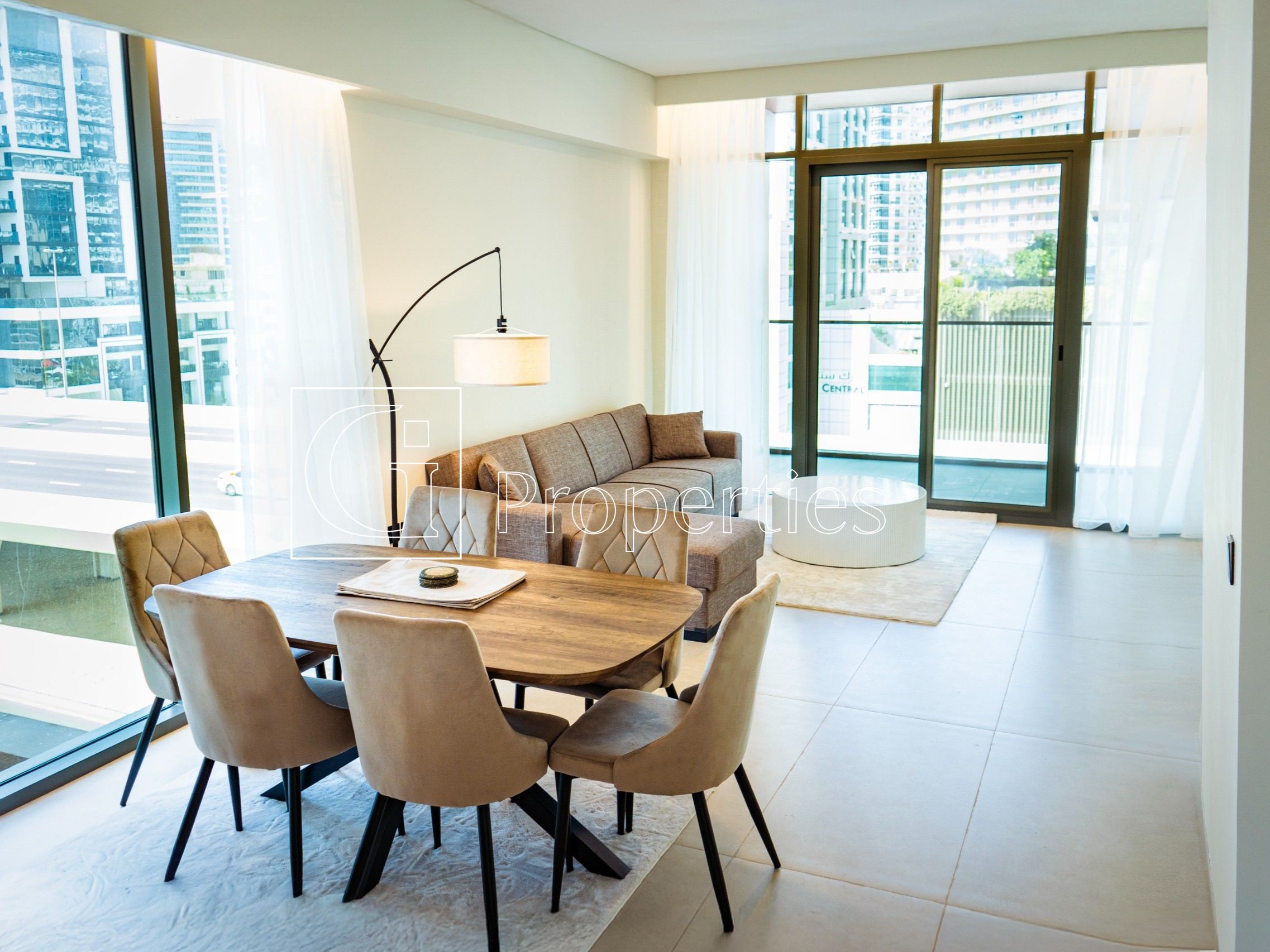 Fully Furnished | On Low Floor | Ready to Move - 1