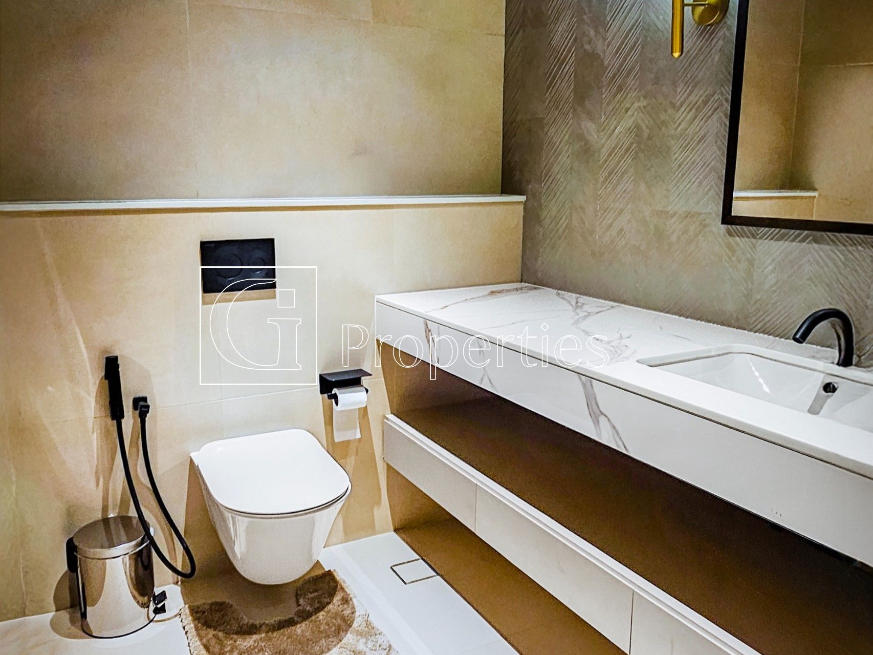Fully Furnished | On Low Floor | Ready to Move - 7