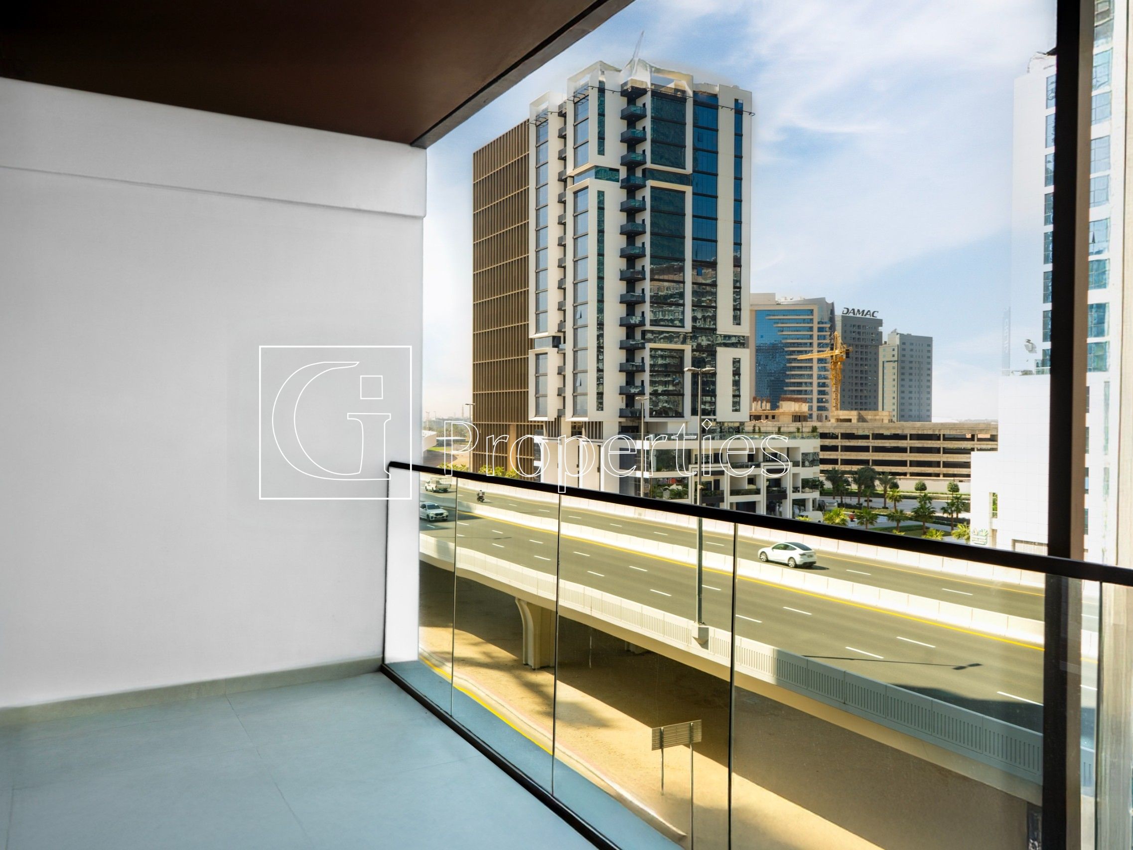 Fully Furnished | On Low Floor | Ready to Move - 8