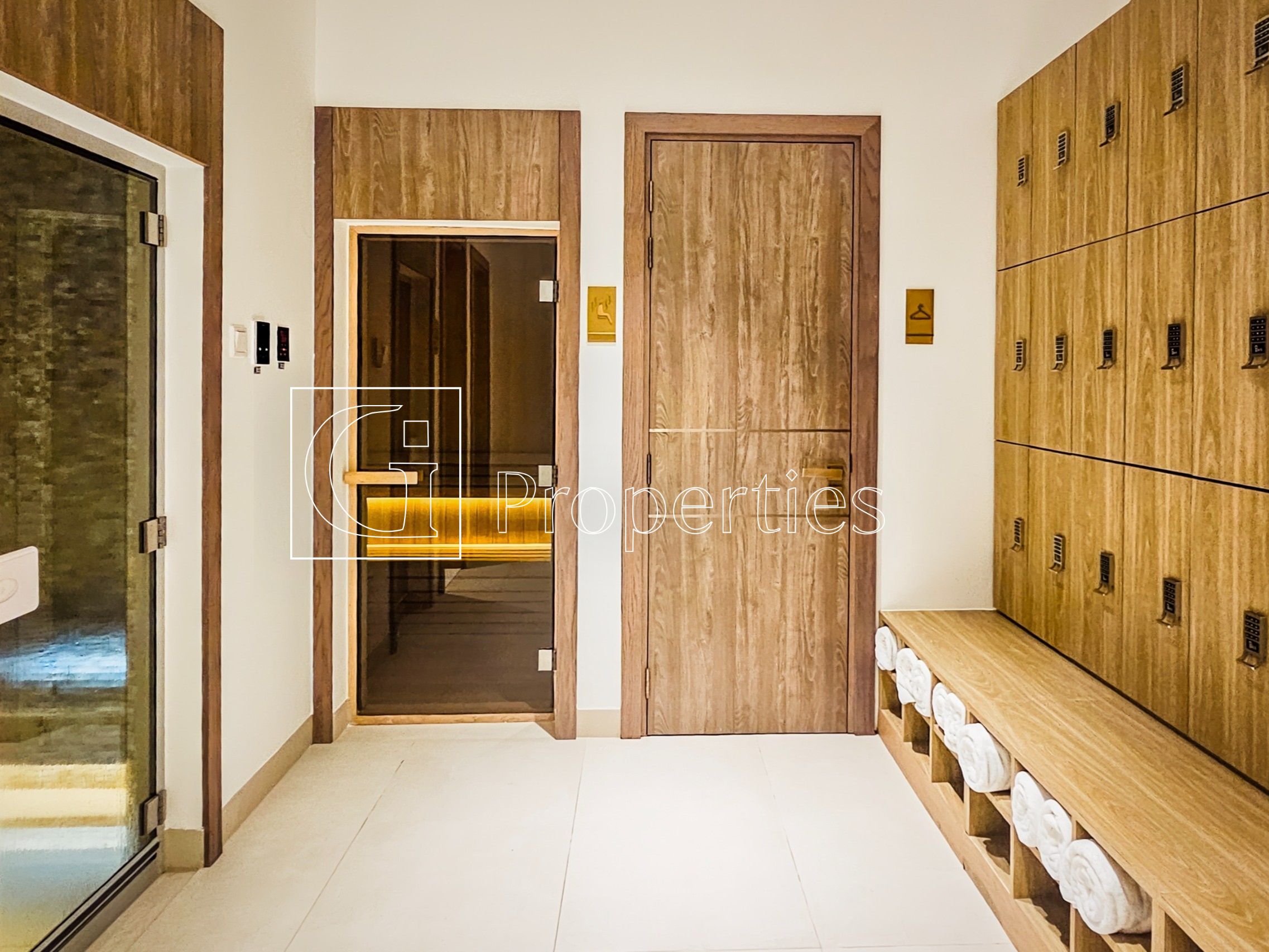 Fully Furnished | On Low Floor | Ready to Move - 11